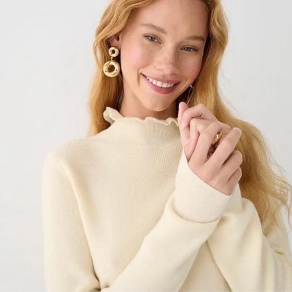 J crew - Elegant Cream Women's Sweater ruffle mock neck